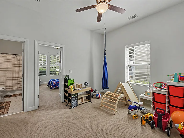 203 Topsaw Ln — Photo 24
