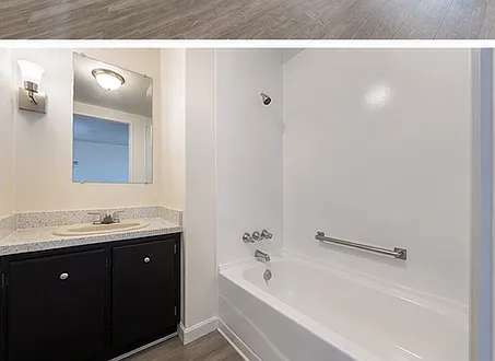 2 bed, $1,792 — Photo 4
