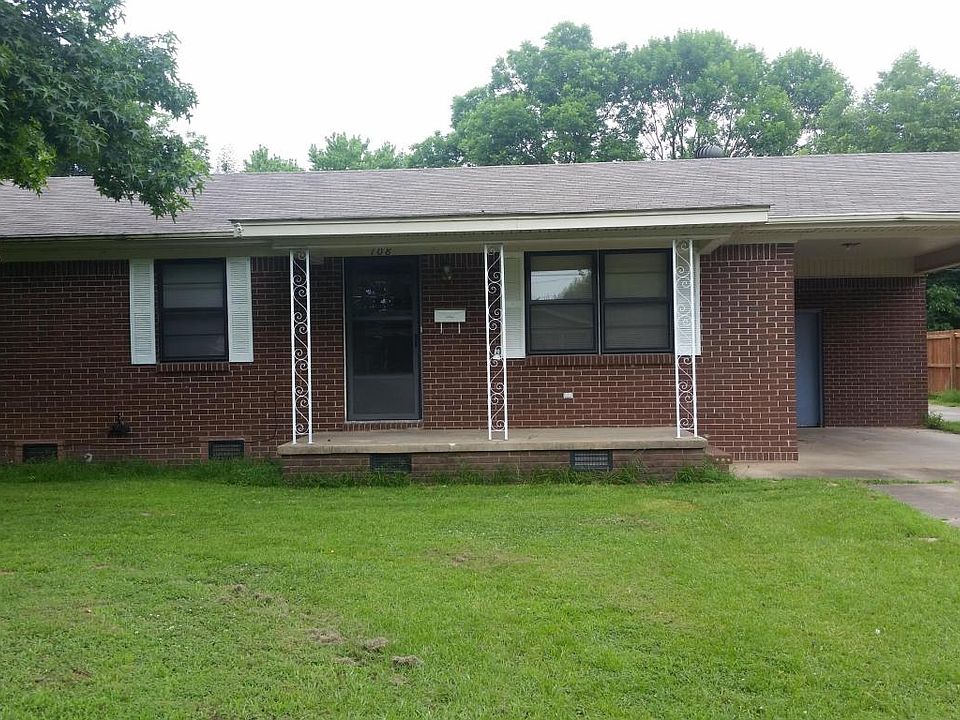 1st image of 108 Majors St