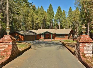 13068 Madrona Leaf Ct, Grass Valley, CA 95945
