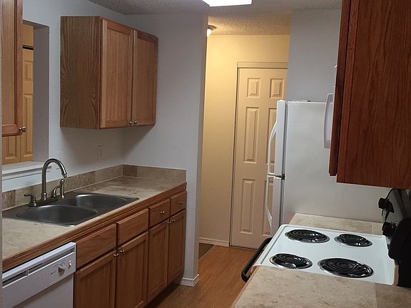 4th image of 4501 Grandview Dr W Unit T308