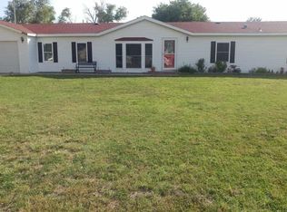 1503 E 34th Ave, Hutchinson, KS 67502