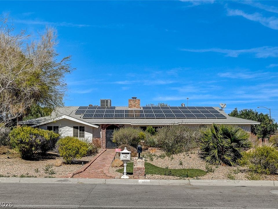 1st image of 4388 E Hacienda Ave