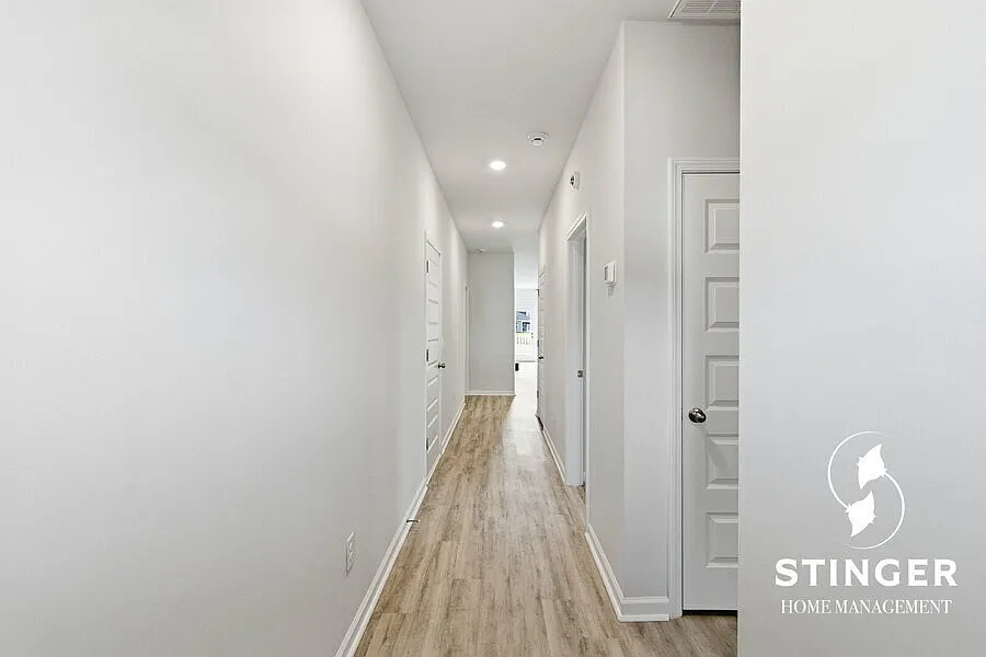 4 Bed / 2 Bath Home For Rent in The Retreat at East Argent — Photo 4