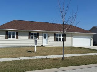 471 Dewberry Dr, Fond Du Lac, WI 54935