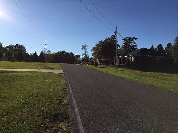 5th image of 42395 J B Warren Ln