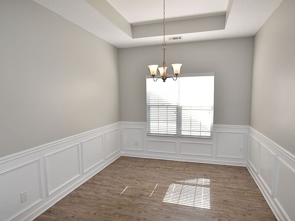 3rd image of 1720 Arborwood Dr