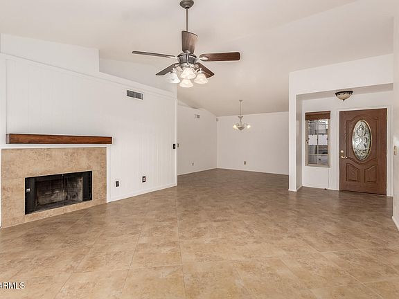 4th image of 1750 E CAMINO Court