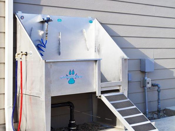 21900 E Country Vista Dr #L104