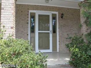 515 3rd St, Bay Saint Louis, MS 39520