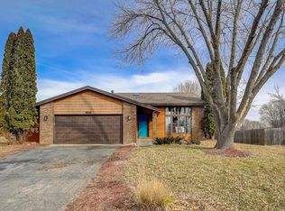 13645 Glendale Trl, Savage, MN 55378