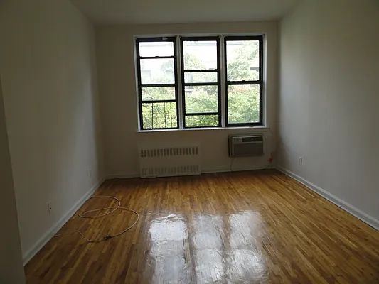 Rented by Manhattan Flats | media 38