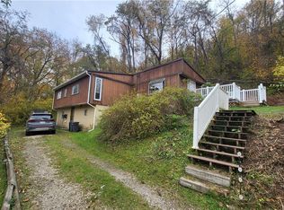 56620 McGee Rd, Shadyside, OH 43947