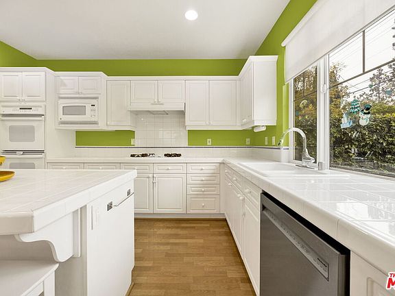 5th image of 5308 Ballona Ln