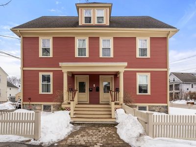132 Warren St #B, Arlington, MA, 02474