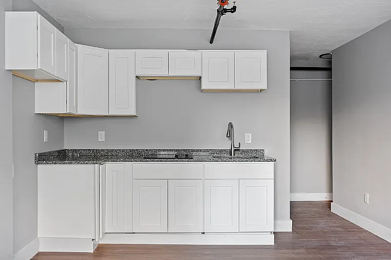 55 Manchester Street — Photo 4