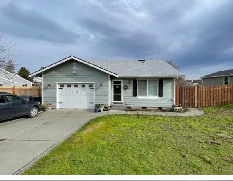 1st image of 110 N Honeycomb Cir