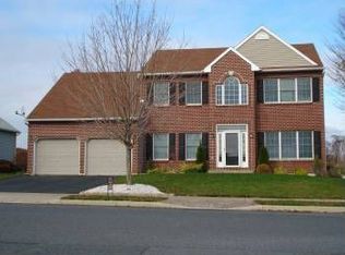 4085 Ross Rd, Bethlehem, PA 18020