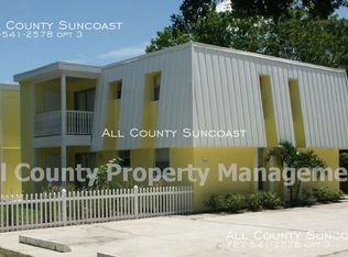 7601 35th St N APT B, Pinellas Park, FL 33781