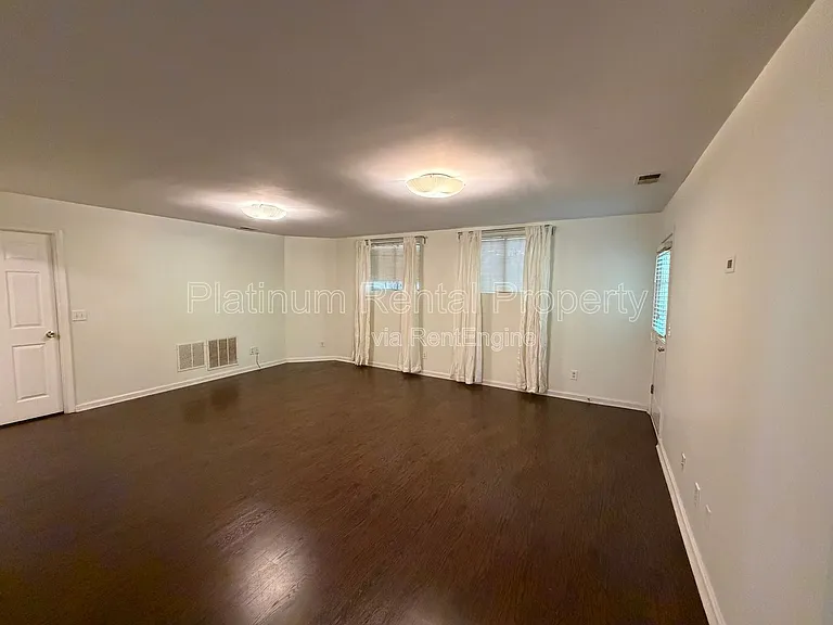 5975 Waterford Pl — Photo 27
