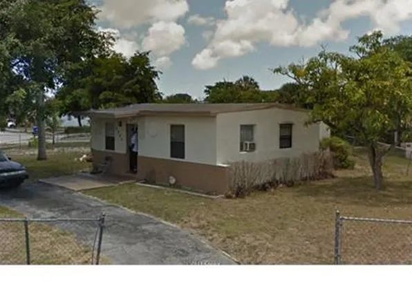 2495 NW 17th St, Fort Lauderdale, FL 33311