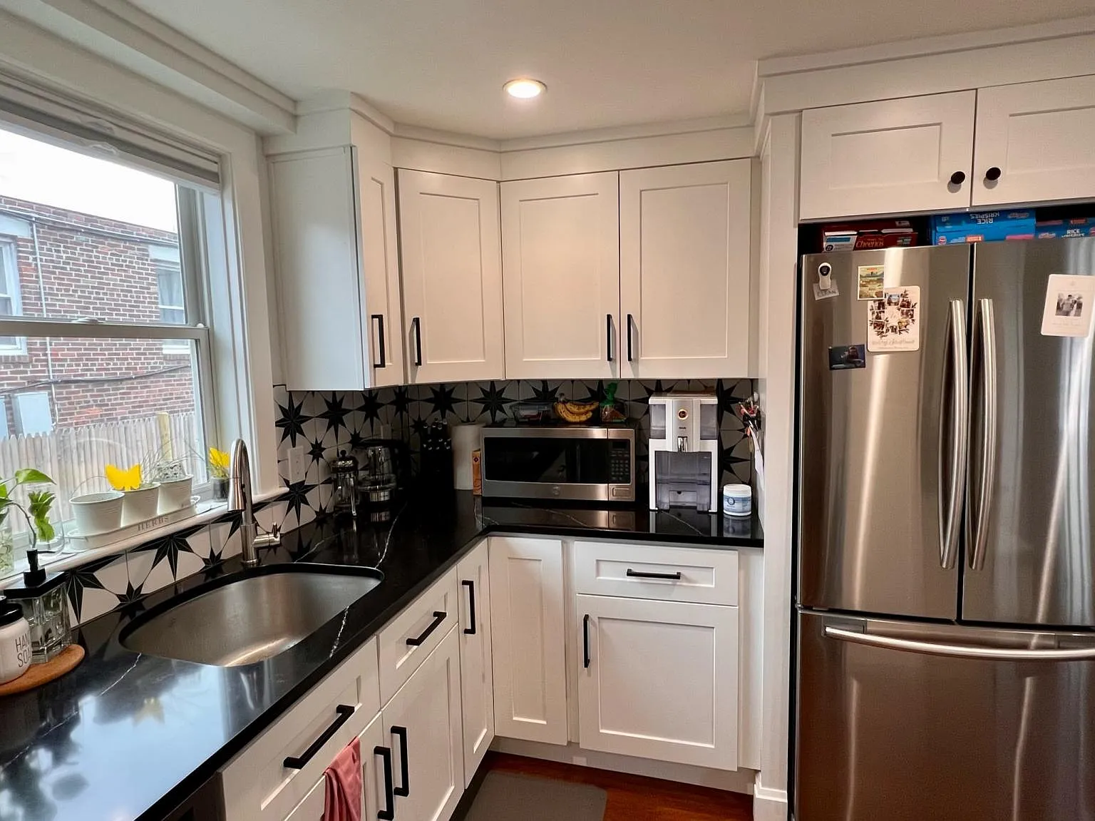 9 Oak St — Photo 3