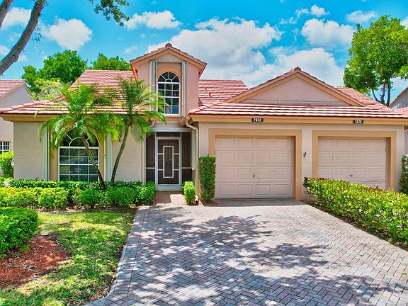 2nd image of 7832 Coral Lake Drive