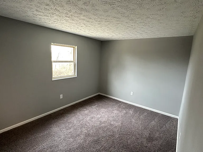 39 Orphanage Rd #1 — Photo 10