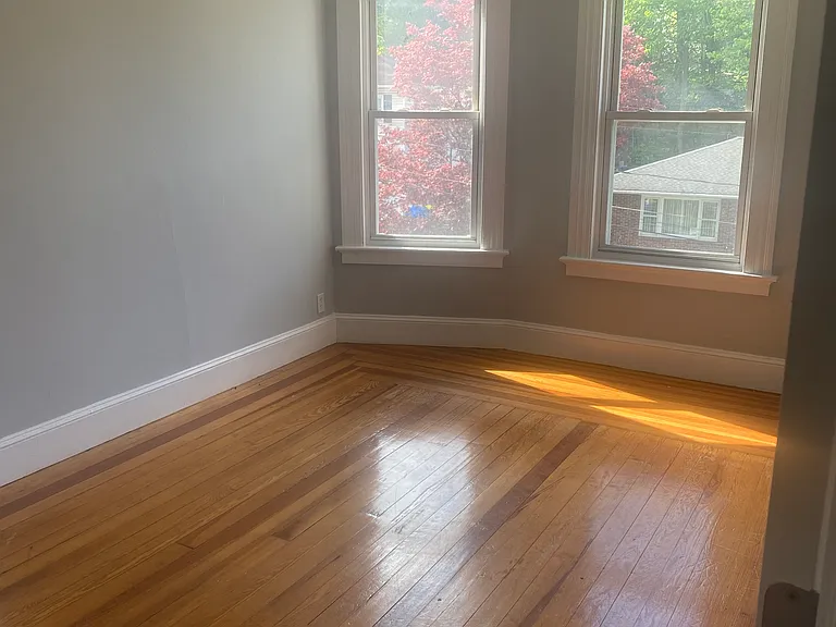 70 Lone Oak Ave #2 — Photo 5