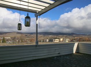 681 A St, Ashland, OR 97520