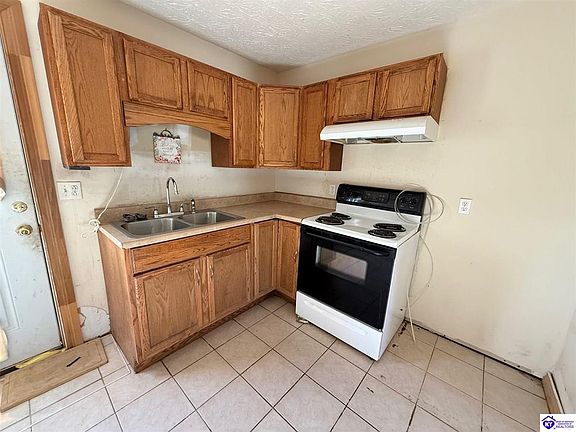 5th image of 993 Speck Ridge Rd