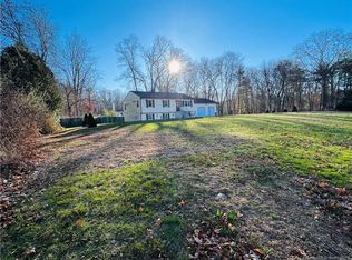 26 Nauset Ave, Killingly, CT 06239