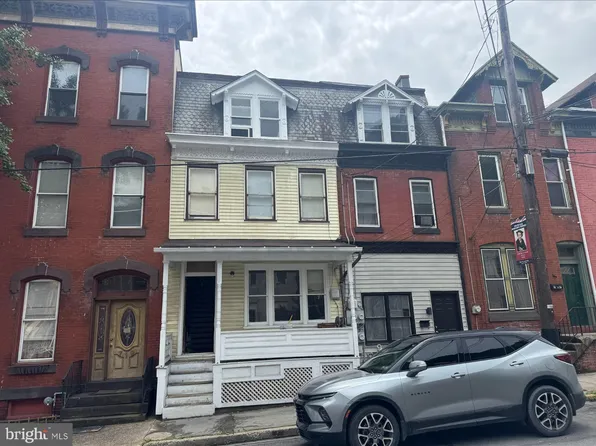 721 W Market St, Pottsville, PA 17901