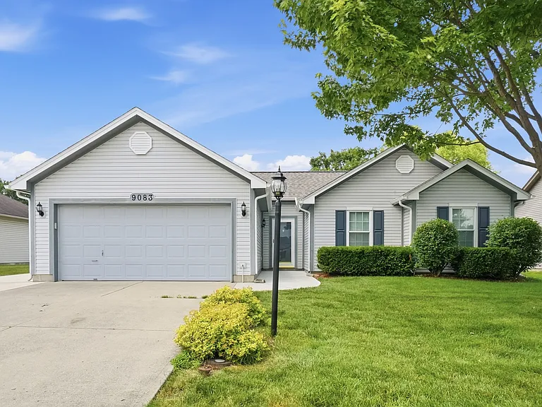 9083 Marquis Dr — Photo 1