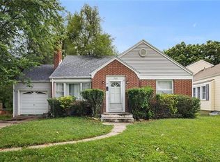 920 Main St, Osawatomie, KS 66064
