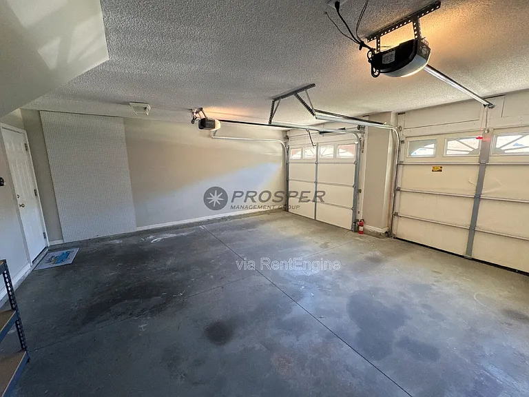 106 Wyndham Ct — Photo 21