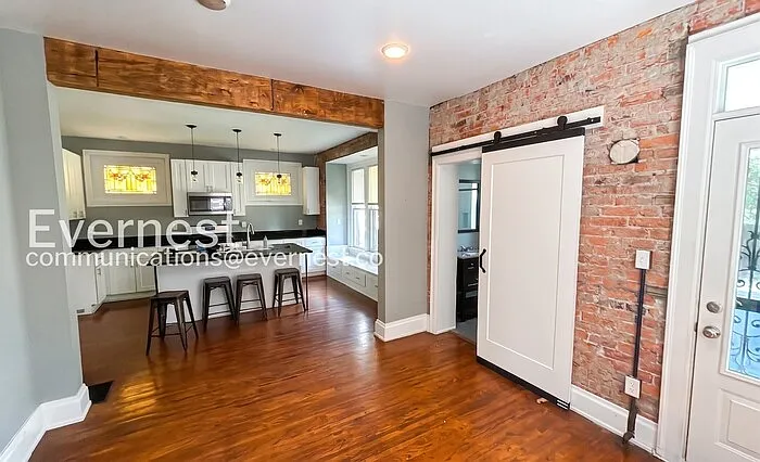 700 Linwood Ave — Photo 7