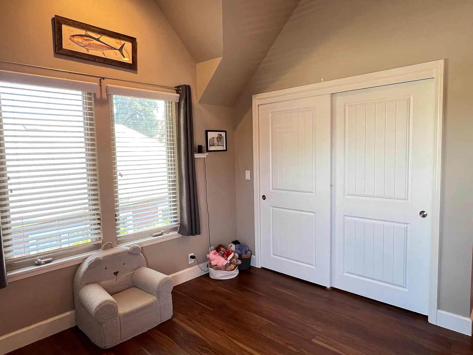 3 bed, 1343 sqft, $5,000 — Photo 4