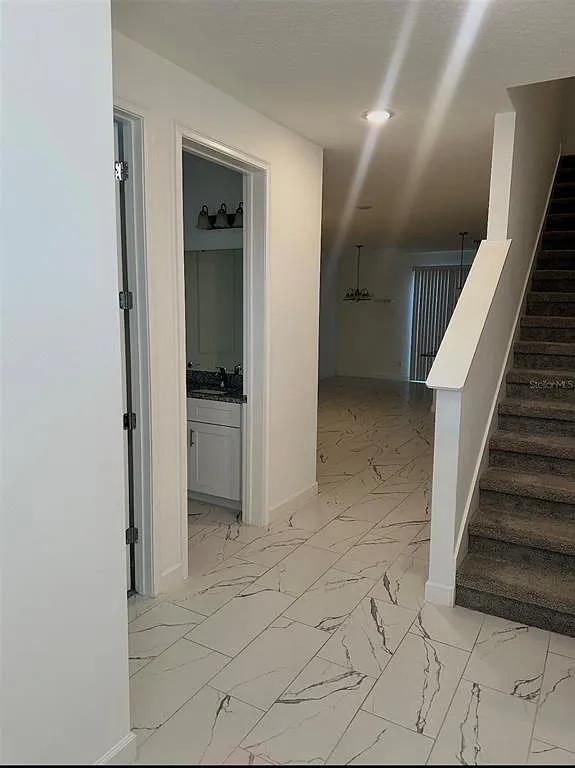 4 bed, 3.0 bath, 1736 sqft, $2,800 — Photo 4
