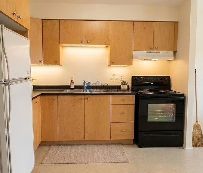 627 Silverbirch Rd #10 — Photo 3