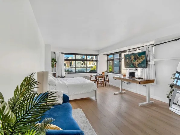 4-74 48th Ave #4G, Long Island City, NY 11101