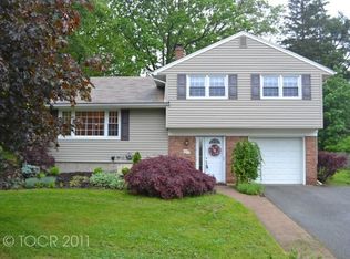 57 5th St, Midland Park, NJ 07432