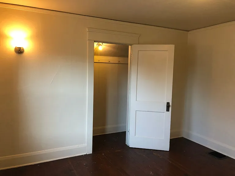 1348 Oak St — Photo 27