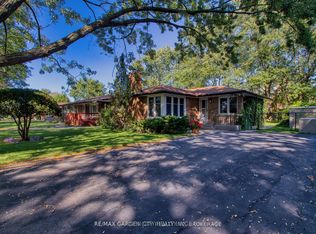 101 Masterson Dr, Saint Catharines, ON L2T 3P8