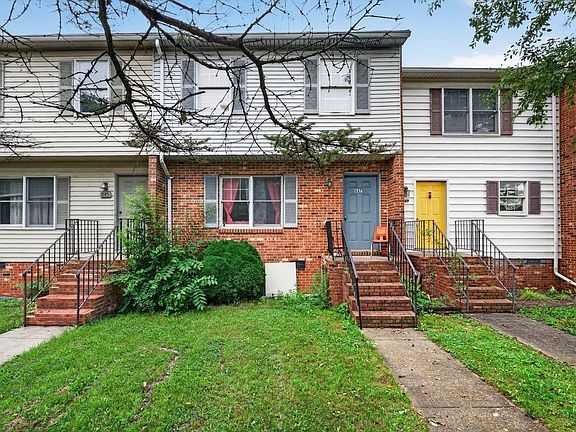 2nd image of 847 Vine St