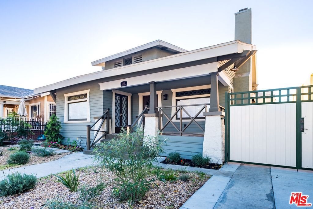 2180 W 31st St, Los Angeles, CA - View 2