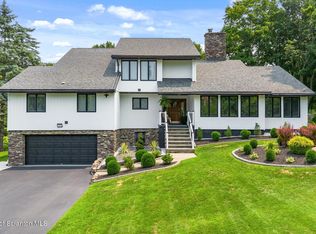 151 Carol Dr, Clarks Summit, PA 18411