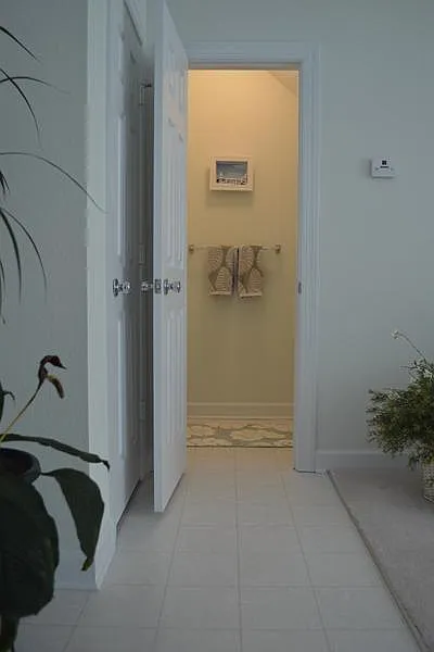 3 bed, 2.5 bath, 1650 sqft, $2,750 — Photo 4
