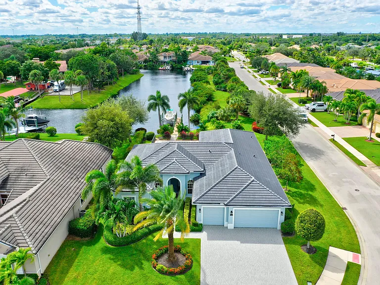 7186 SW Quiet River Ct — Photo 8