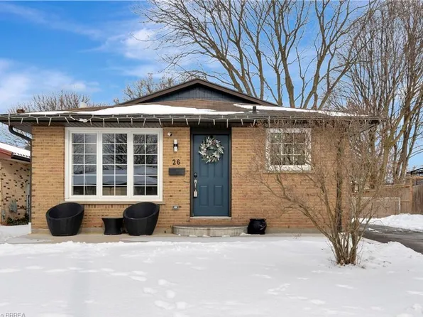 26 Centennial Ave, Tillsonburg, ON N4G 4R6